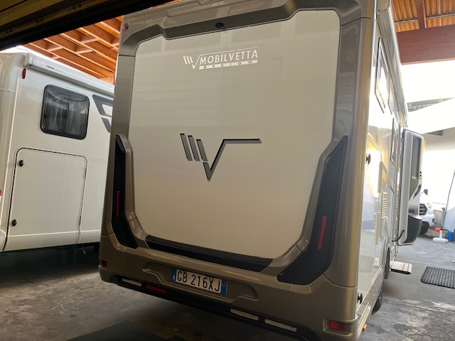 MOBILVETTA KEA TECNOLINE p90 garage