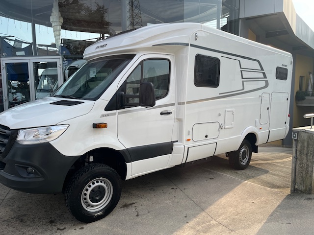 HYMER MLT 5.80 4×4 patente B