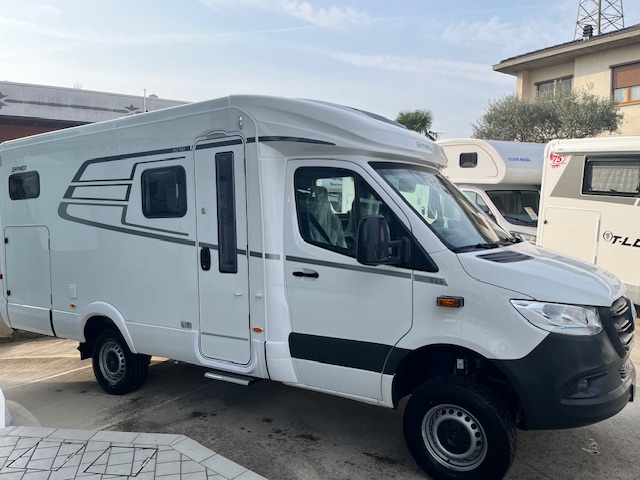 HYMER MLT 5.80 4×4 patente B